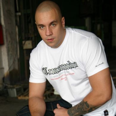 mcr_t_commandowhite_01